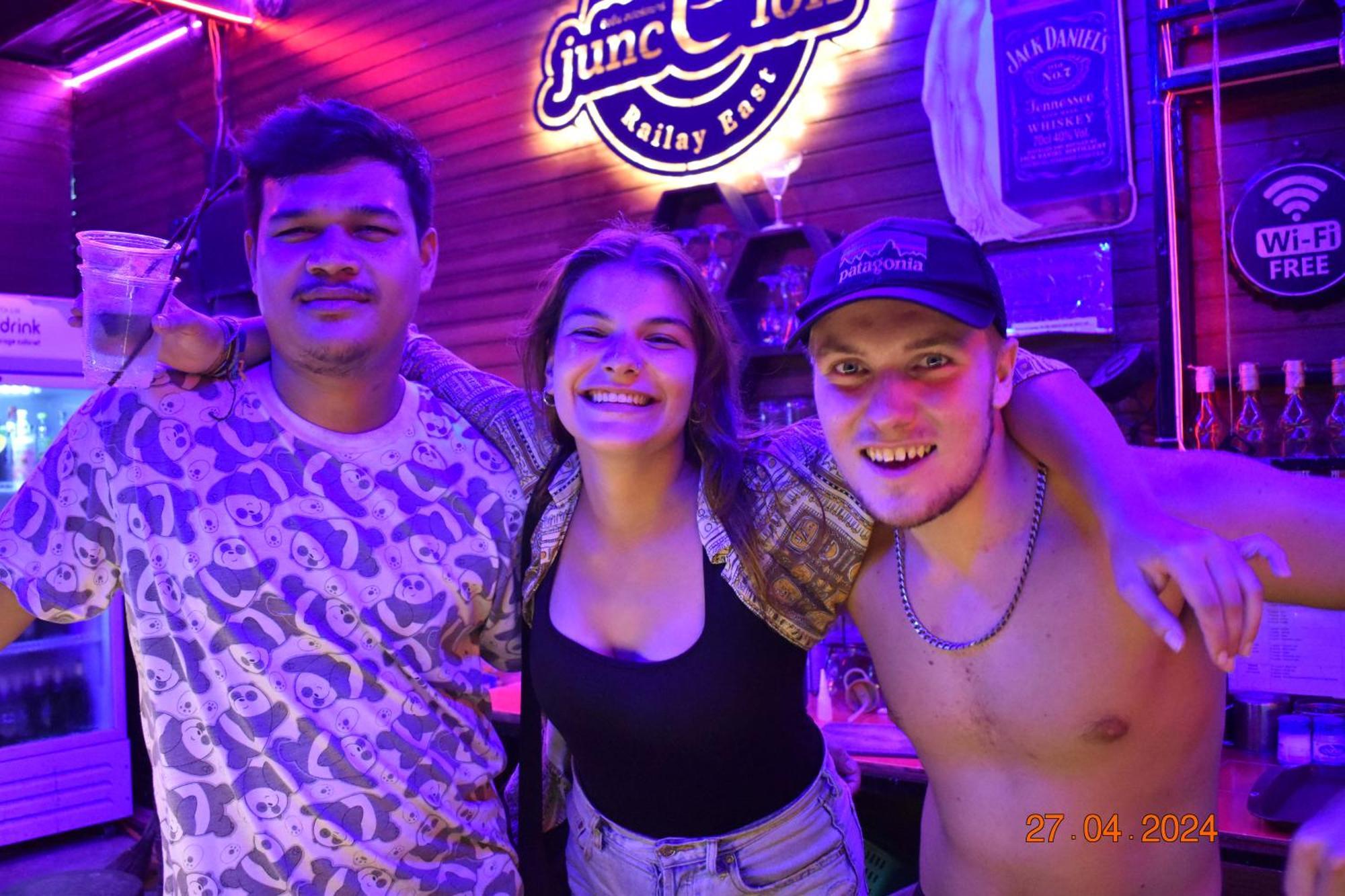 Blanco Hideout Railay - Youth Hostel 18 To 35 Only Eksteriør bilde